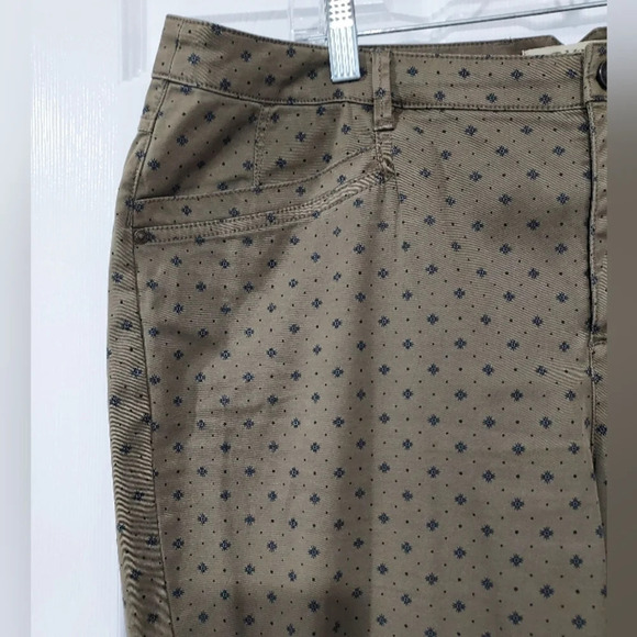 Orvis Olive Green w/ Black Printed Pants in Size 16 - Picture 2 of 11